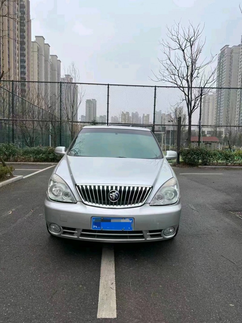 东营15年别克GL81