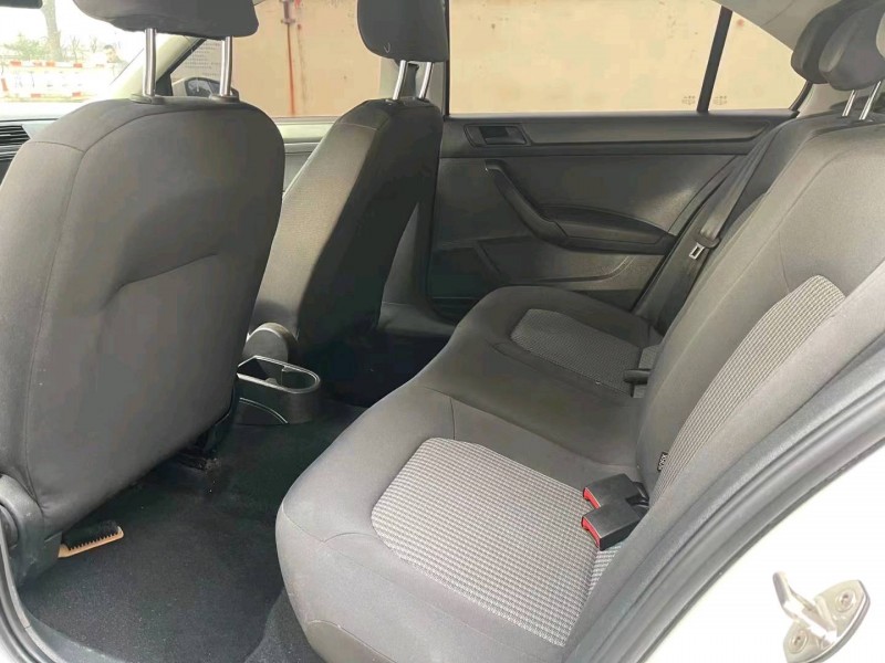 邯郸20年大众桑塔纳6