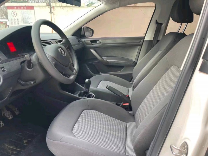 邯郸20年大众桑塔纳3