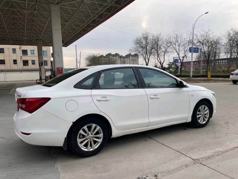 邢台15年别克英朗GT2