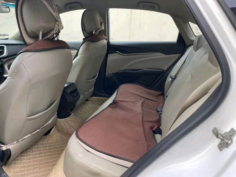 邢台15年别克英朗GT4