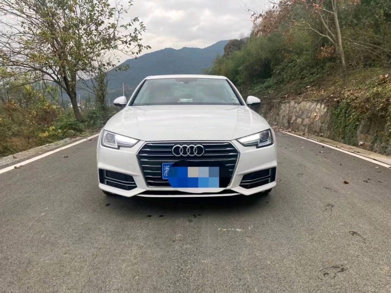 嘉兴19年奥迪A4L1