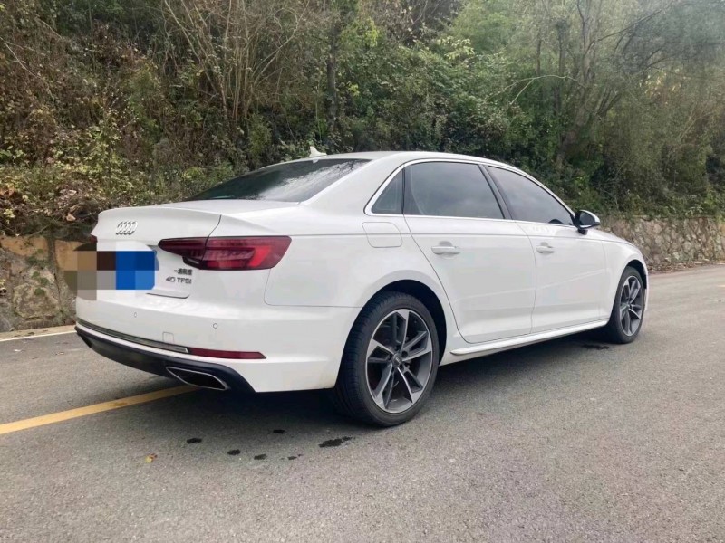 嘉兴19年奥迪A4L4
