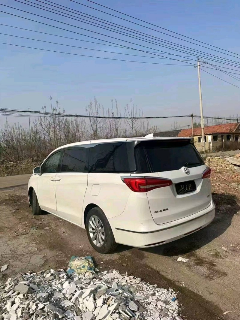 枣庄17年别克GL83