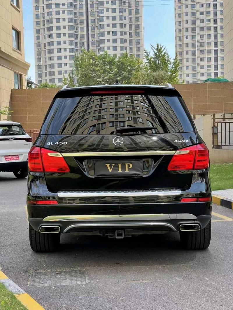 徐州16年奔驰GL9