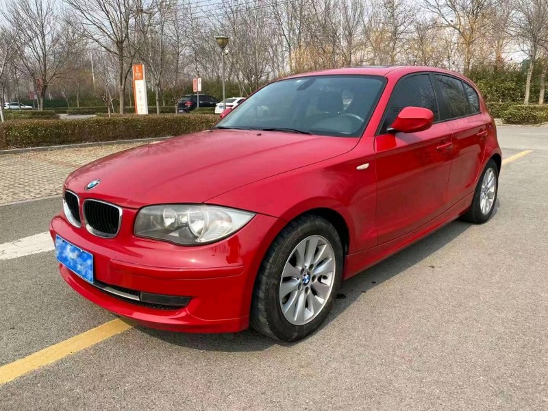 潍坊11年宝马1系8