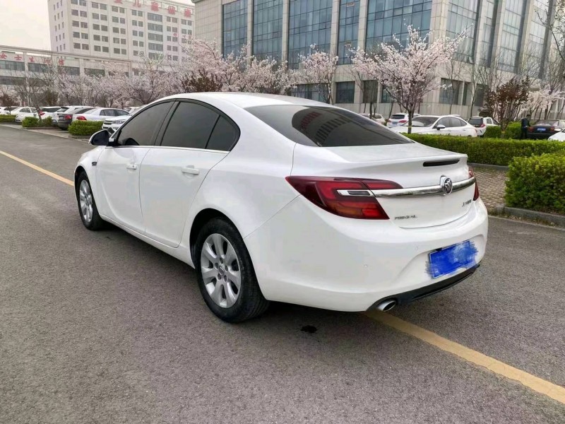 潍坊16年别克君威7