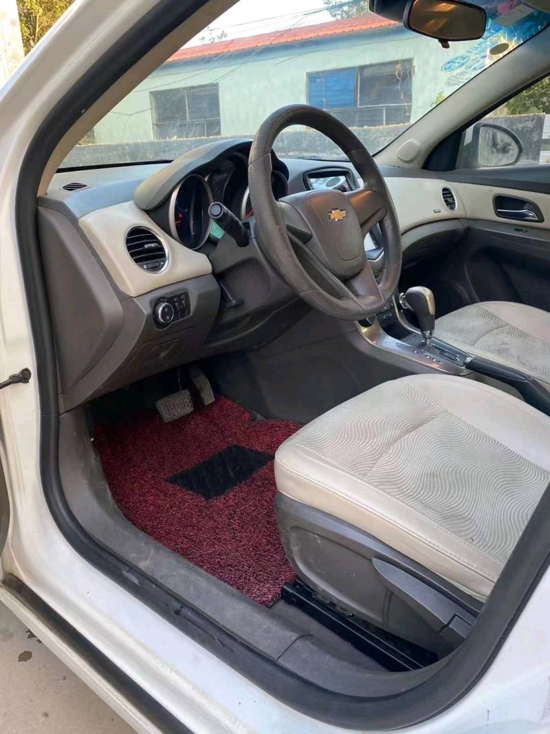 潍坊16年雪佛兰科鲁兹5