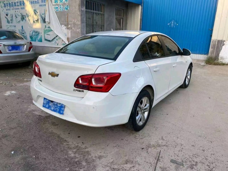 潍坊16年雪佛兰科鲁兹7