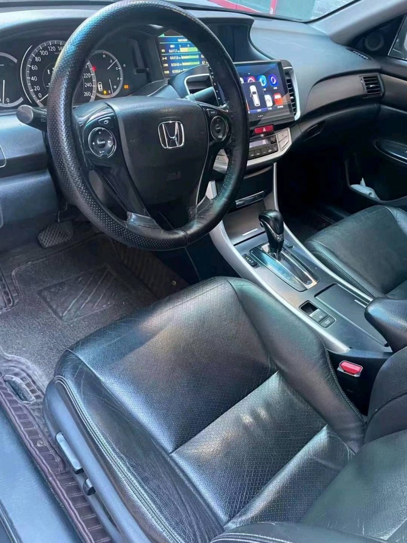 石家庄14年本田雅阁6