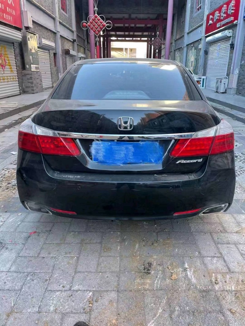 石家庄14年本田雅阁9