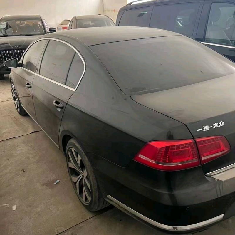 济南16年大众迈腾8