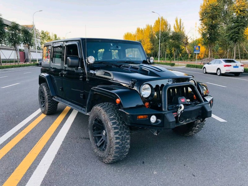 廊坊13年Jeep牧马人3