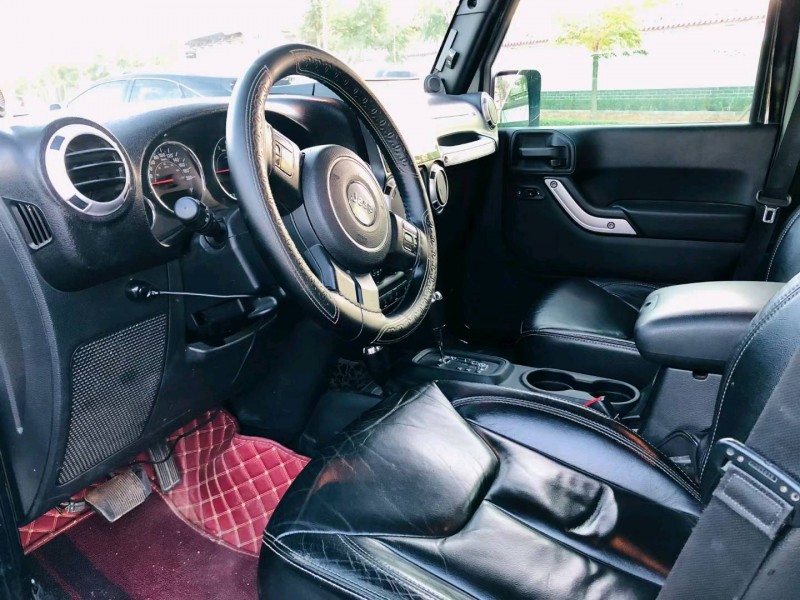 廊坊13年Jeep牧马人6