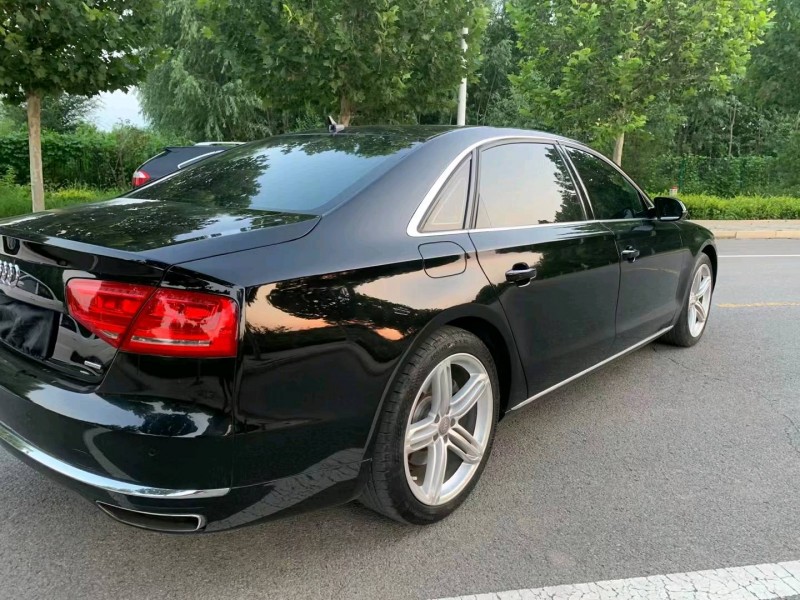 廊坊11年奥迪A8L7
