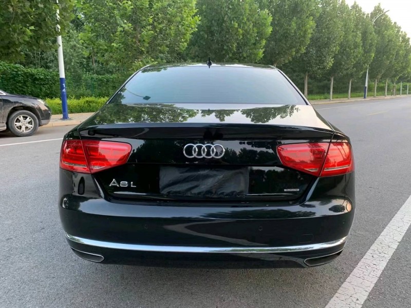 廊坊11年奥迪A8L9