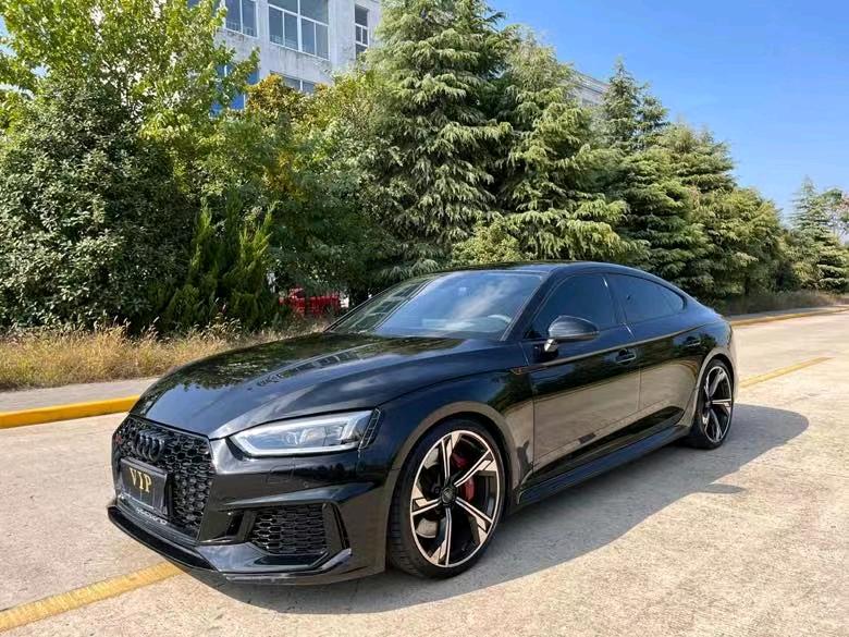 盐城20年奥迪RS53