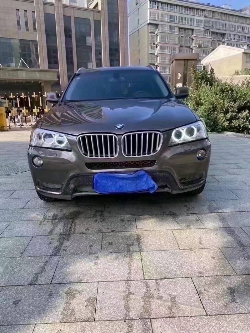 济宁12年宝马X31