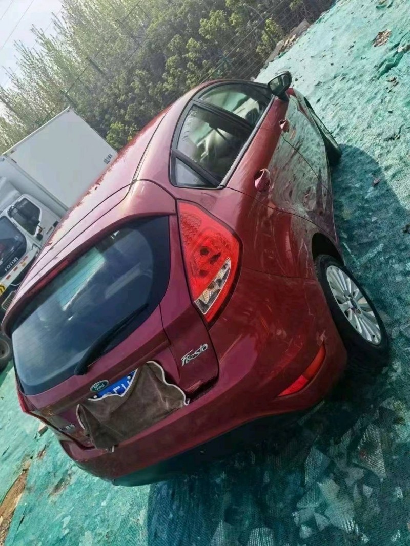 临沂12年福特嘉年华8