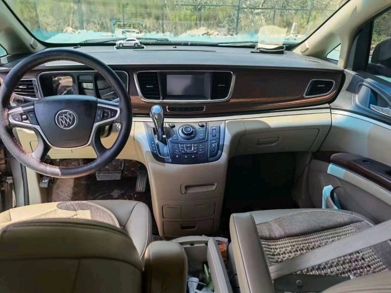 临沂15年别克GL85