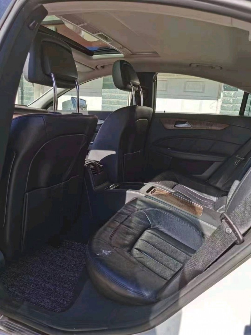 临沂15年奔驰CLS6