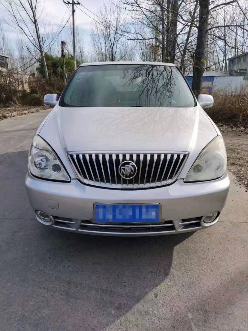 临沂12年别克GL89