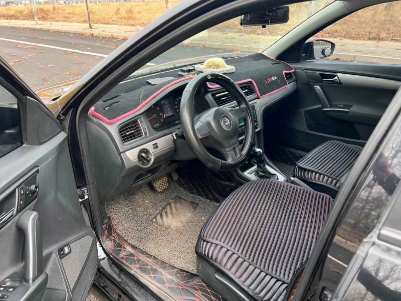 廊坊12年大众朗逸4