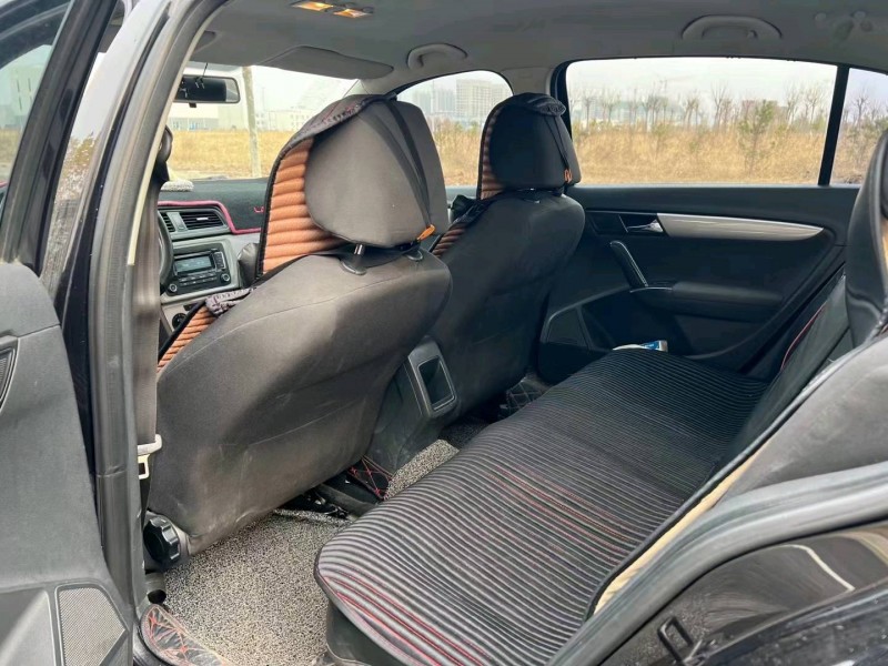 廊坊12年大众朗逸5