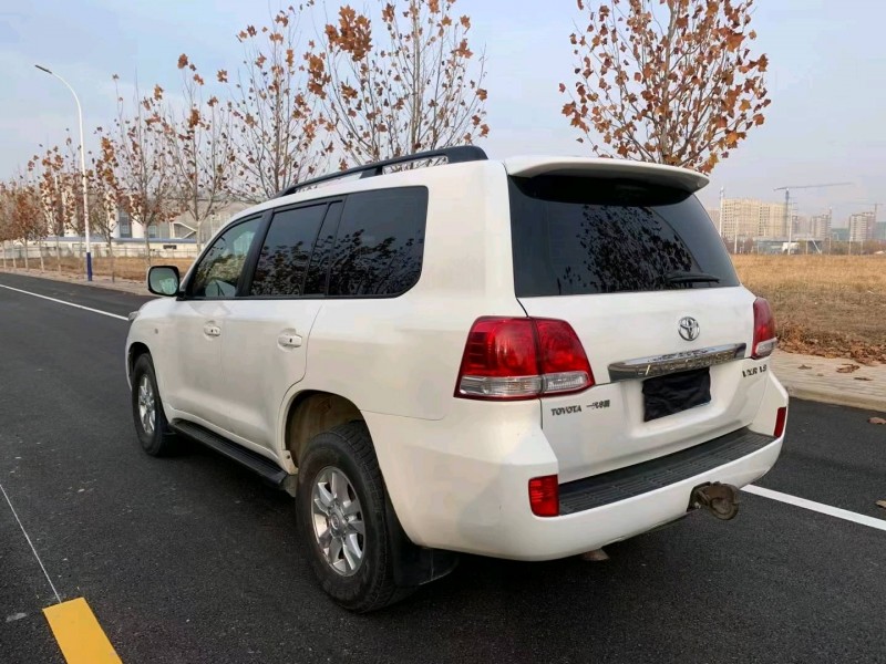 廊坊12年丰田兰德酷路泽7