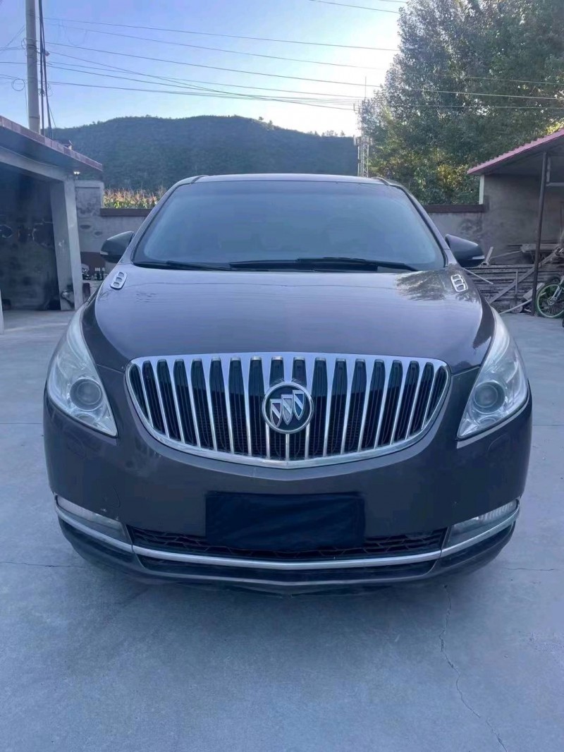 邢台11年别克GL81