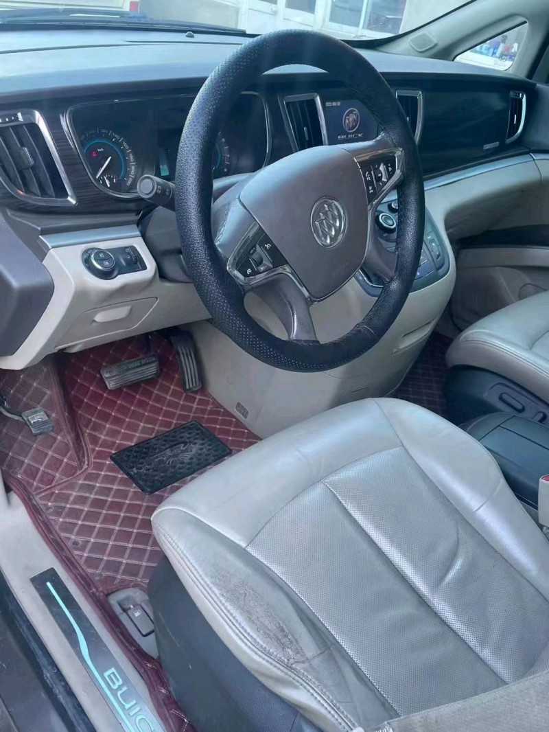 邢台11年别克GL84