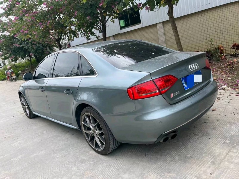 广州10年奥迪A4L7