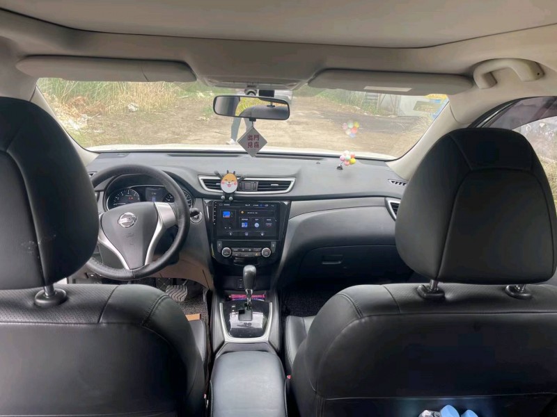 邯郸17年日产奇骏7