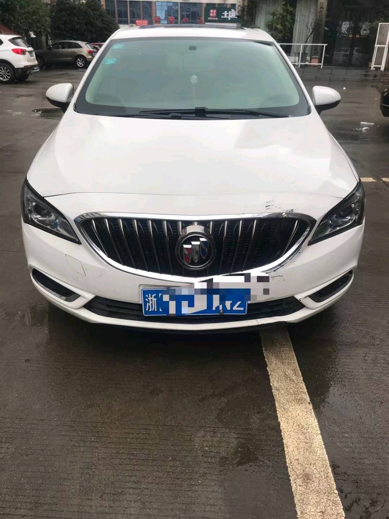 宜春16年别克威朗1