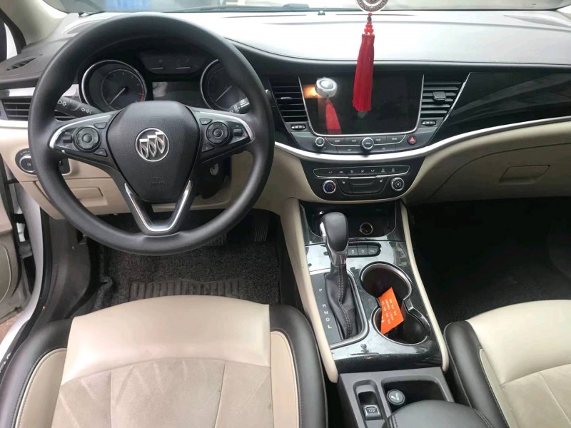 宜春16年别克威朗3