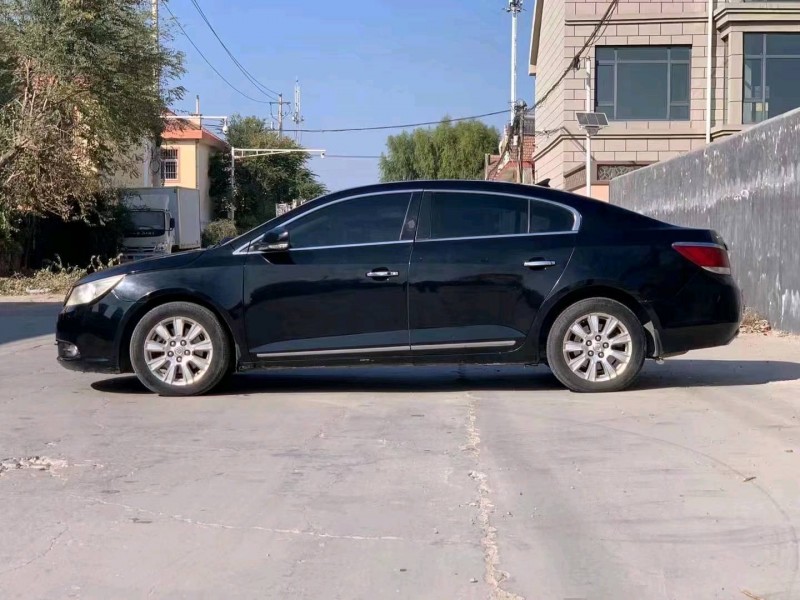 枣庄10年别克君越9