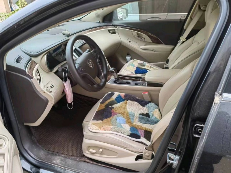 邯郸15年别克君越3