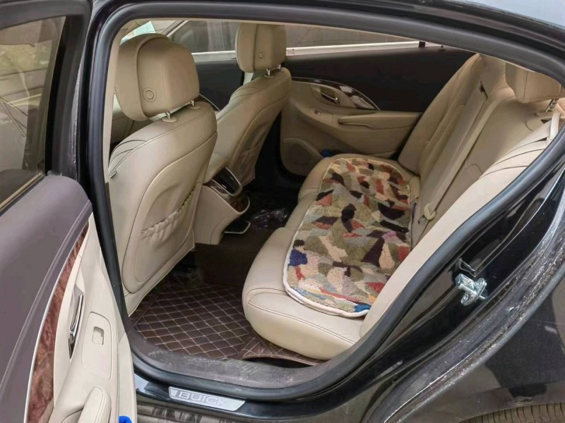 邯郸15年别克君越5