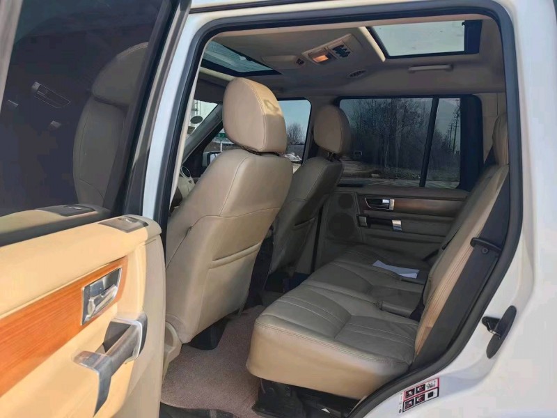 常州12年路虎发现5