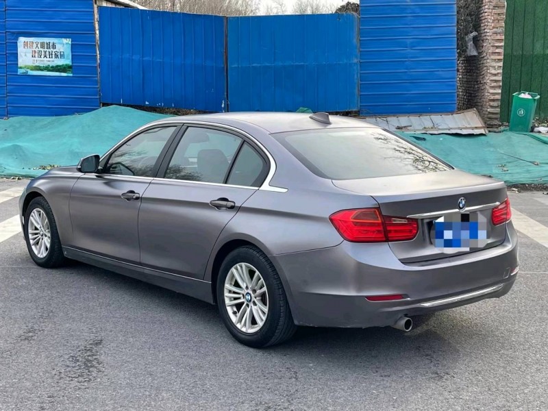济南13年宝马3系8
