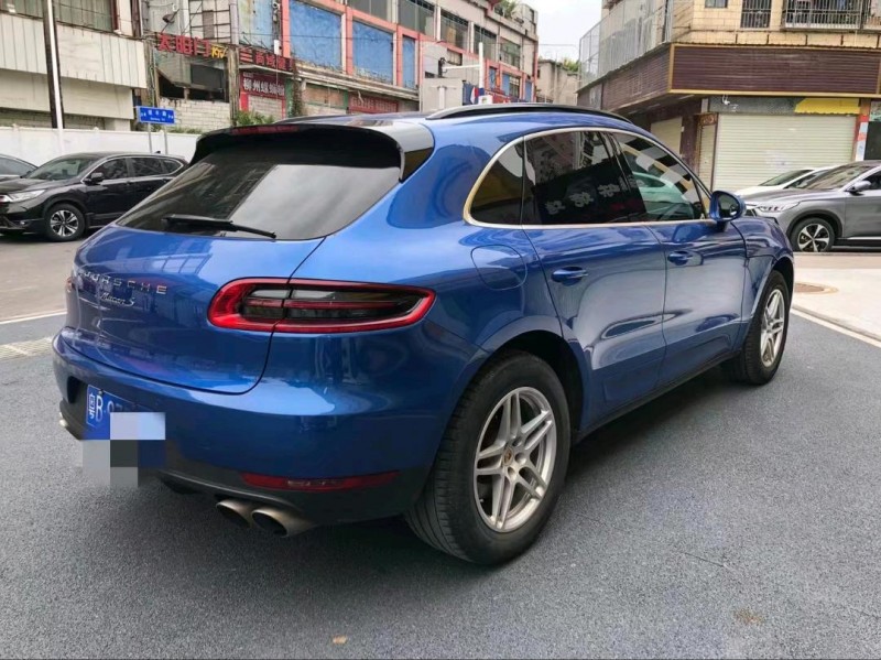 广州18年保时捷Macan7