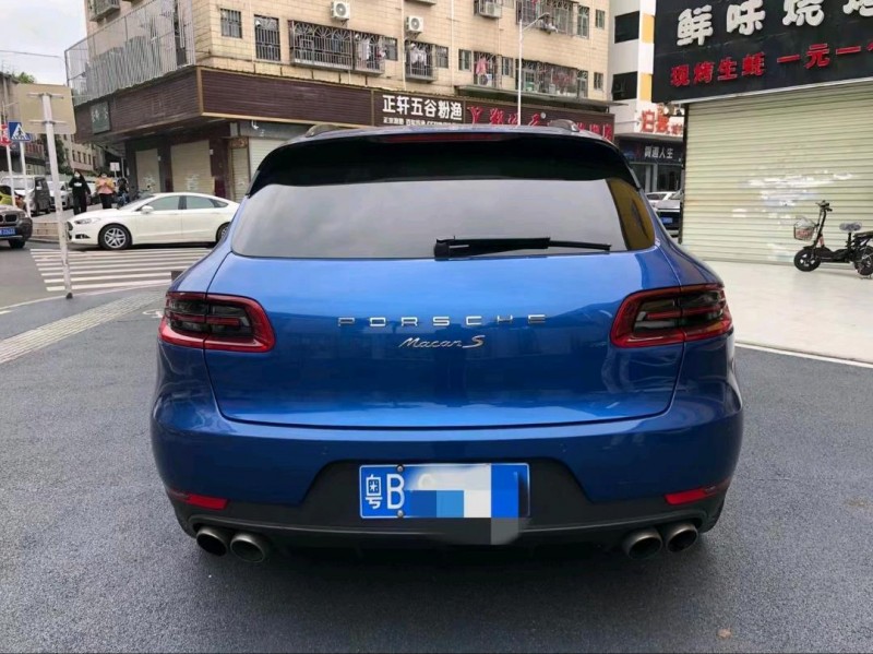 广州18年保时捷Macan9