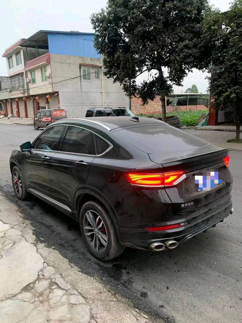 成都20年吉利帝豪4