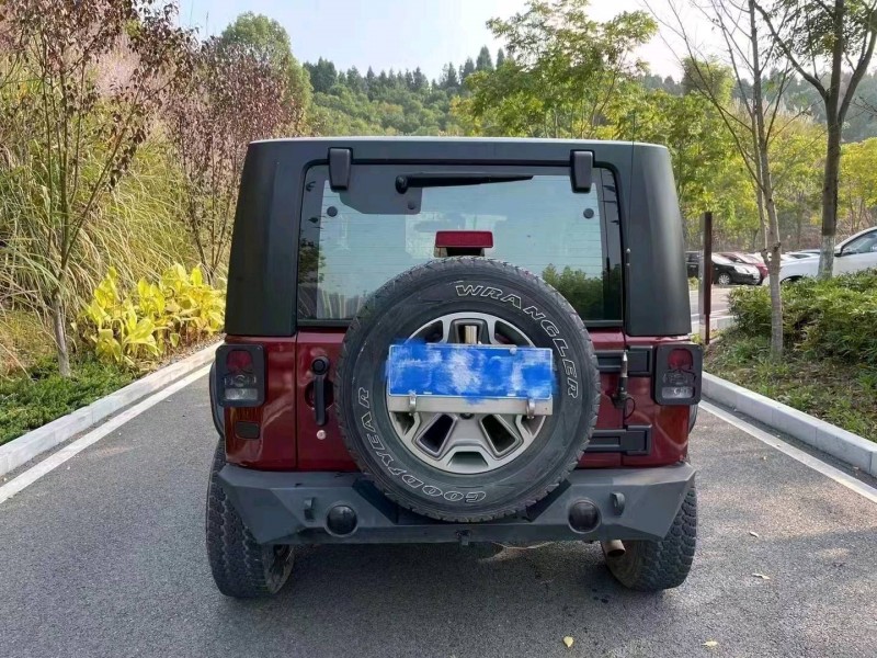 北京10年Jeep牧马人3