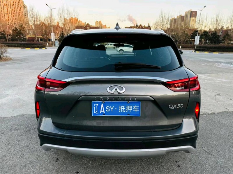 沈陽20年英菲尼迪QX506