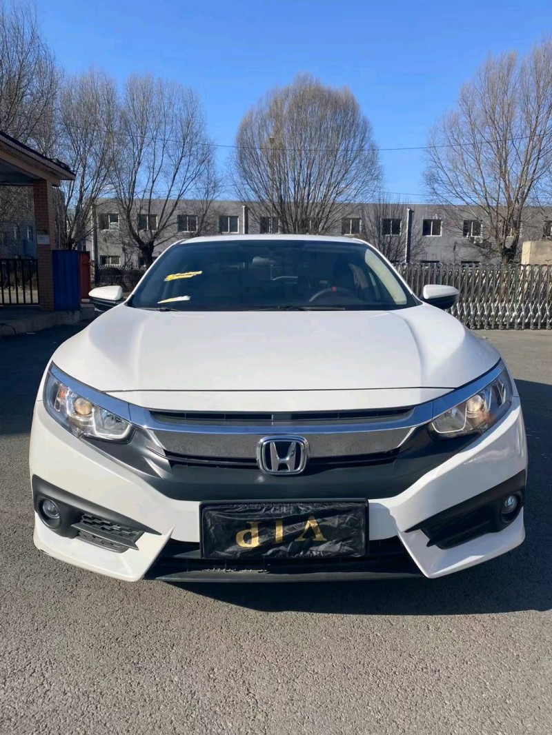 沈阳17年本田思域1