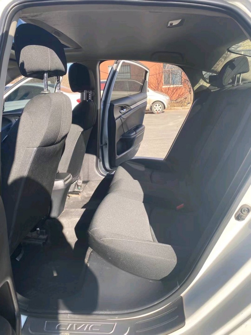 沈阳17年本田思域5