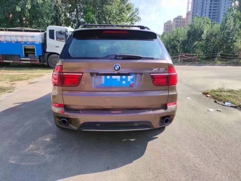 北京13年宝马X59