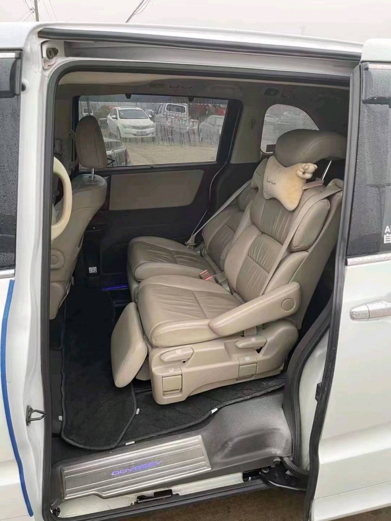 邢台14年本田奥德赛8