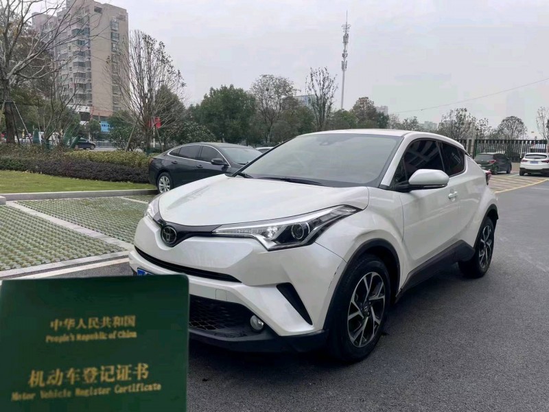 淮南19年丰田CHR3